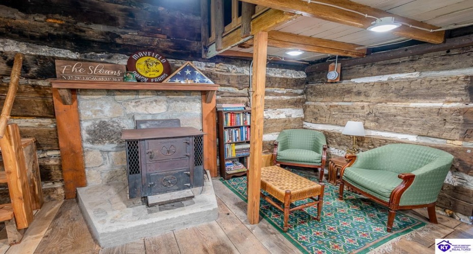 Otter Creek Road, Buffalo, Kentucky 42716, ,1 BathroomBathrooms,For Sale,Otter Creek Road,HK24003939