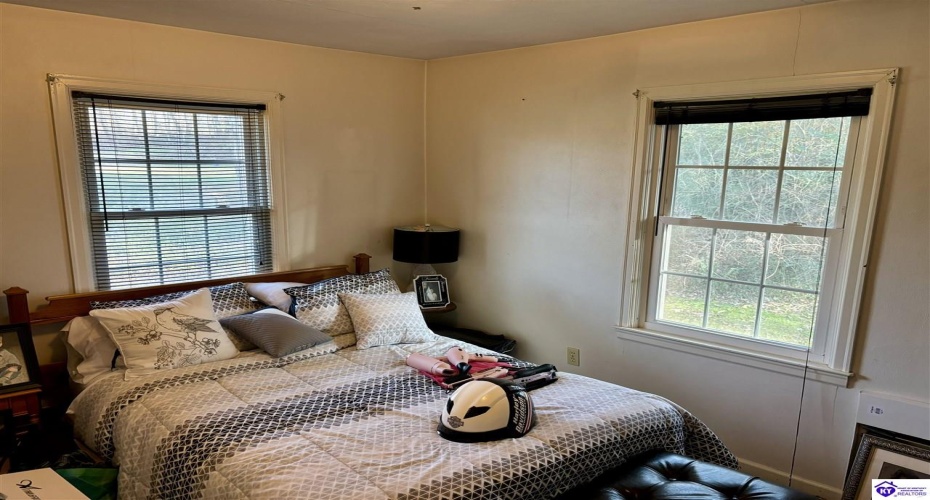 Old Hodgenville Road, Campbellsville, Kentucky 42718, ,1 BathroomBathrooms,For Sale,Old Hodgenville Road,HK24000376