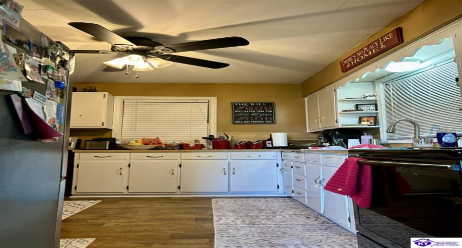 Old Hodgenville Road, Campbellsville, Kentucky 42718, ,1 BathroomBathrooms,For Sale,Old Hodgenville Road,HK24000376