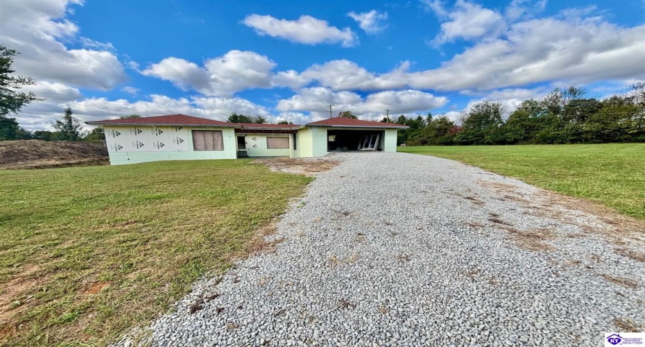 Thorn Side, Campbellsville, Kentucky 42718, ,3 BathroomsBathrooms,For Sale,Thorn Side,HK24003945