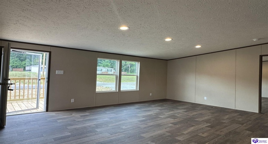 Webster Road, Campbellsville, Kentucky 42718, ,2 BathroomsBathrooms,For Sale,Webster Road,HK24003946