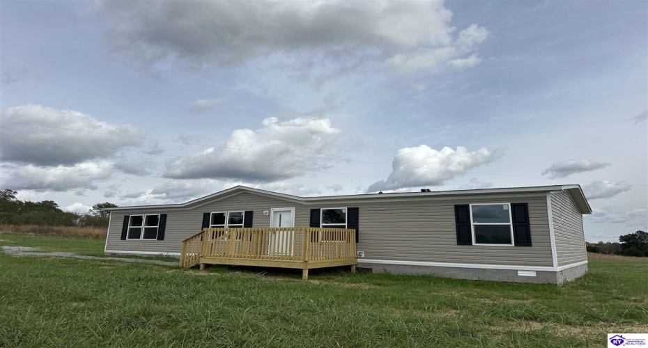 Webster Road, Campbellsville, Kentucky 42718, ,2 BathroomsBathrooms,For Sale,Webster Road,HK24003946