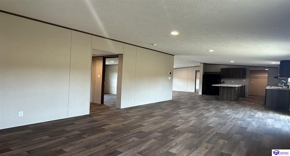 Webster Road, Campbellsville, Kentucky 42718, ,2 BathroomsBathrooms,For Sale,Webster Road,HK24003946