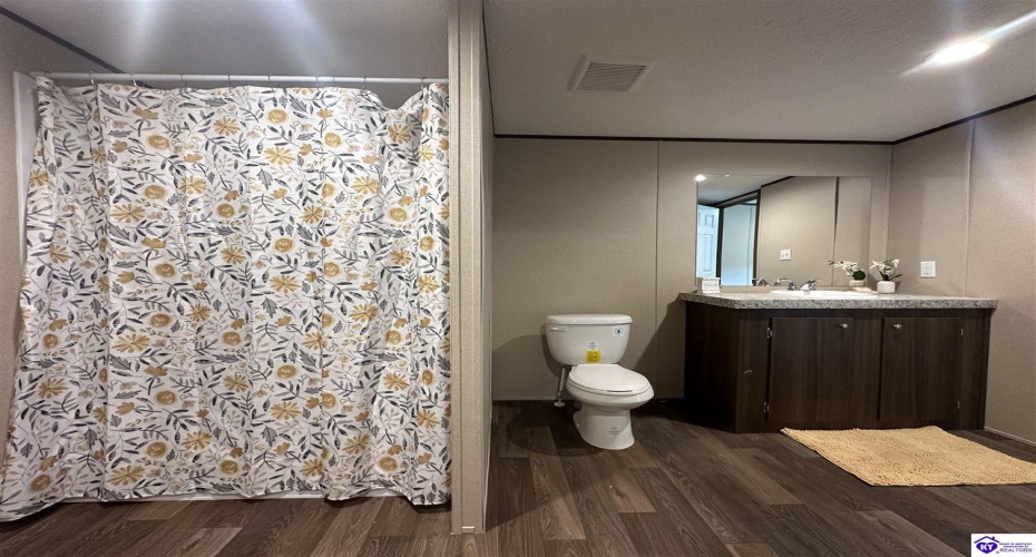 Webster Road, Campbellsville, Kentucky 42718, ,2 BathroomsBathrooms,For Sale,Webster Road,HK24003946