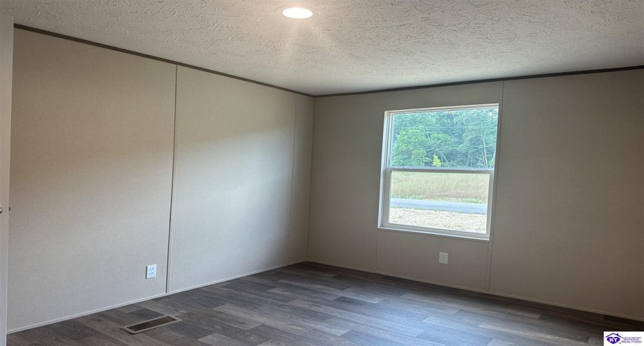 Webster Road, Campbellsville, Kentucky 42718, ,2 BathroomsBathrooms,For Sale,Webster Road,HK24003946