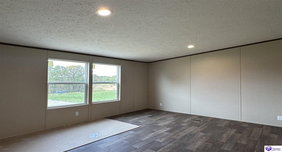 Webster Road, Campbellsville, Kentucky 42718, ,2 BathroomsBathrooms,For Sale,Webster Road,HK24003947