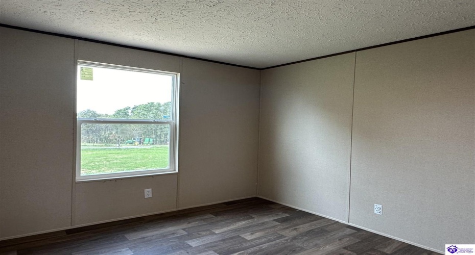 Webster Road, Campbellsville, Kentucky 42718, ,2 BathroomsBathrooms,For Sale,Webster Road,HK24003947