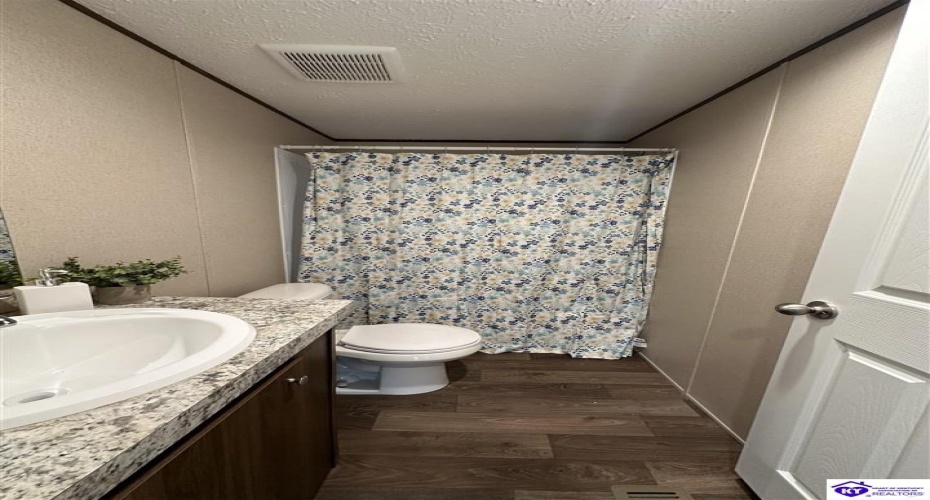 Webster Road, Campbellsville, Kentucky 42718, ,2 BathroomsBathrooms,For Sale,Webster Road,HK24003947