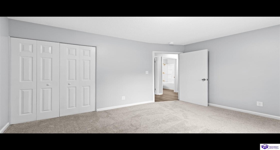 Wildwood Drive, Elizabethtown, Kentucky 42701, ,2 BathroomsBathrooms,For Sale,Wildwood Drive,HK24003948