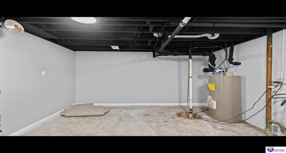 Wildwood Drive, Elizabethtown, Kentucky 42701, ,2 BathroomsBathrooms,For Sale,Wildwood Drive,HK24003948