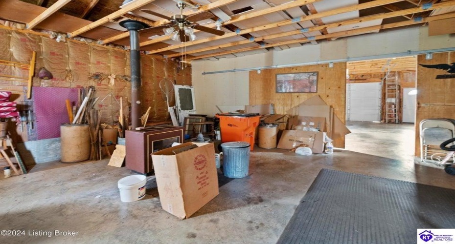 Lafollette Road, New Haven, Kentucky 40051, ,2 BathroomsBathrooms,For Sale,Lafollette Road,HK24003953