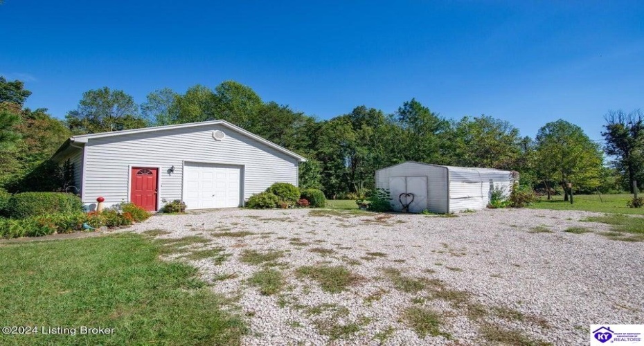 Lafollette Road, New Haven, Kentucky 40051, ,2 BathroomsBathrooms,For Sale,Lafollette Road,HK24003953