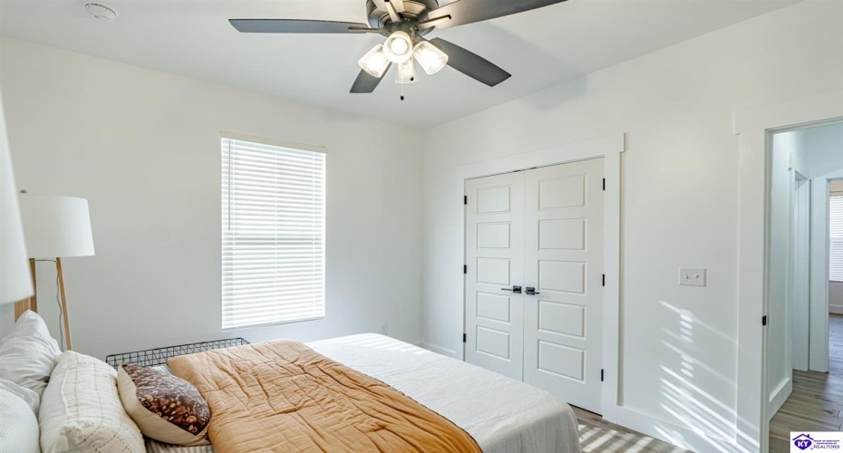 Livingood Lane, Hodgenville, Kentucky 42748, ,2 BathroomsBathrooms,For Sale,Livingood Lane,HK24003959