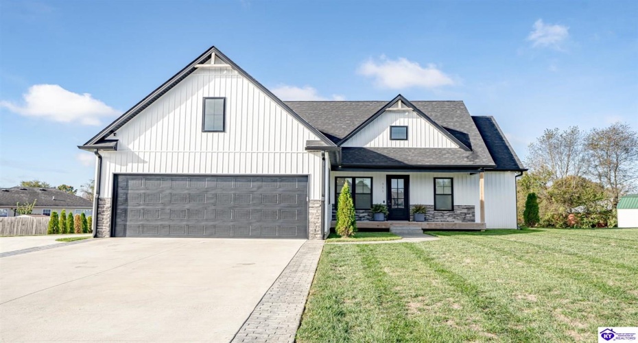 Livingood Lane, Hodgenville, Kentucky 42748, ,2 BathroomsBathrooms,For Sale,Livingood Lane,HK24003959