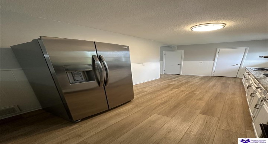 Atwill Street, Brandenburg, Kentucky 40108, ,2 BathroomsBathrooms,For Sale,Atwill Street,HK24003961