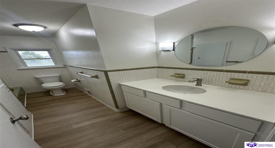 Atwill Street, Brandenburg, Kentucky 40108, ,2 BathroomsBathrooms,For Sale,Atwill Street,HK24003961