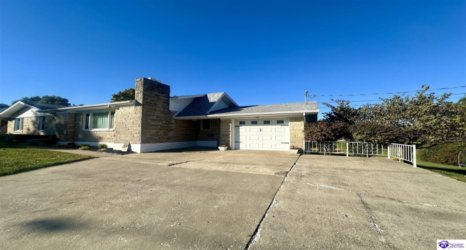 Atwill Street, Brandenburg, Kentucky 40108, ,2 BathroomsBathrooms,For Sale,Atwill Street,HK24003961