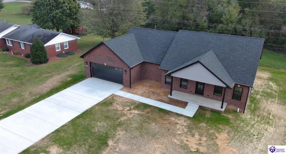 Circle Crest, Hodgenville, Kentucky 42748, ,2 BathroomsBathrooms,For Sale,Circle Crest,HK24003964