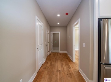 Circle Crest, Hodgenville, Kentucky 42748, ,2 BathroomsBathrooms,For Sale,Circle Crest,HK24003964 Circle Crest, Hodgenville, Kentucky 42748, ,2 BathroomsBathrooms,For Sale,Circle Crest,HK24003964