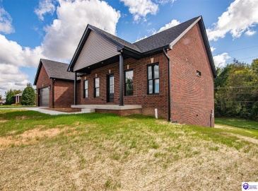 Circle Crest, Hodgenville, Kentucky 42748, ,2 BathroomsBathrooms,For Sale,Circle Crest,HK24003964 Circle Crest, Hodgenville, Kentucky 42748, ,2 BathroomsBathrooms,For Sale,Circle Crest,HK24003964