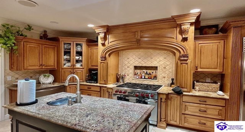 Fairway Drive, Campbellsville, Kentucky 42718, ,4 BathroomsBathrooms,For Sale,Fairway Drive,HK24003965