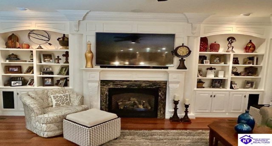 Fairway Drive, Campbellsville, Kentucky 42718, ,4 BathroomsBathrooms,For Sale,Fairway Drive,HK24003965