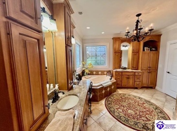 Fairway Drive, Campbellsville, Kentucky 42718, ,4 BathroomsBathrooms,For Sale,Fairway Drive,HK24003965 Fairway Drive, Campbellsville, Kentucky 42718, ,4 BathroomsBathrooms,For Sale,Fairway Drive,HK24003965