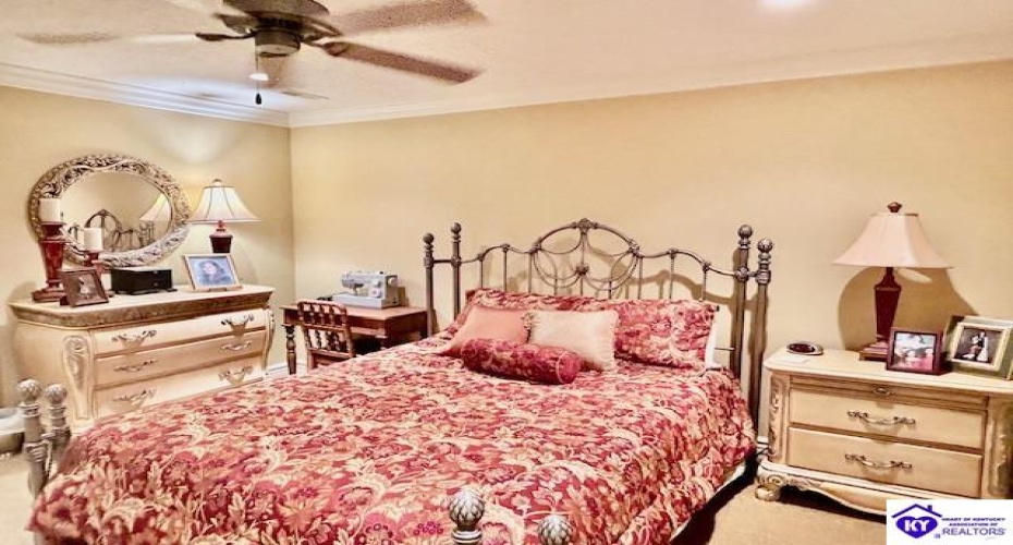 Fairway Drive, Campbellsville, Kentucky 42718, ,4 BathroomsBathrooms,For Sale,Fairway Drive,HK24003965