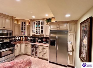 Fairway Drive, Campbellsville, Kentucky 42718, ,4 BathroomsBathrooms,For Sale,Fairway Drive,HK24003965 Fairway Drive, Campbellsville, Kentucky 42718, ,4 BathroomsBathrooms,For Sale,Fairway Drive,HK24003965