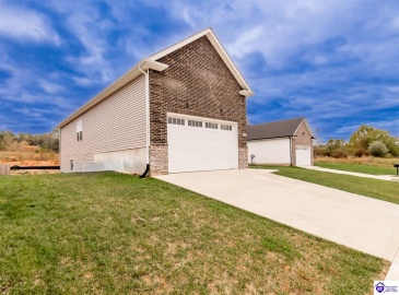 Turner Court, Vine Grove, Kentucky 40175, ,4 BathroomsBathrooms,For Sale,Turner Court,HK24003966 Turner Court, Vine Grove, Kentucky 40175, ,4 BathroomsBathrooms,For Sale,Turner Court,HK24003966