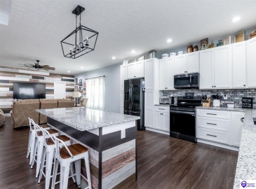 Turner Court, Vine Grove, Kentucky 40175, ,4 BathroomsBathrooms,For Sale,Turner Court,HK24003966 Turner Court, Vine Grove, Kentucky 40175, ,4 BathroomsBathrooms,For Sale,Turner Court,HK24003966