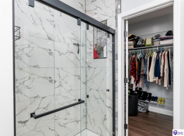 Turner Court, Vine Grove, Kentucky 40175, ,4 BathroomsBathrooms,For Sale,Turner Court,HK24003966 Turner Court, Vine Grove, Kentucky 40175, ,4 BathroomsBathrooms,For Sale,Turner Court,HK24003966