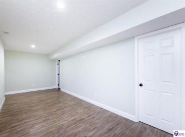 Turner Court, Vine Grove, Kentucky 40175, ,4 BathroomsBathrooms,For Sale,Turner Court,HK24003966 Turner Court, Vine Grove, Kentucky 40175, ,4 BathroomsBathrooms,For Sale,Turner Court,HK24003966