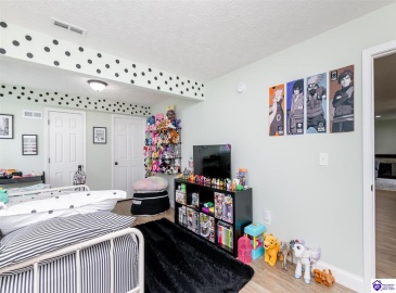 Turner Court, Vine Grove, Kentucky 40175, ,4 BathroomsBathrooms,For Sale,Turner Court,HK24003966 Turner Court, Vine Grove, Kentucky 40175, ,4 BathroomsBathrooms,For Sale,Turner Court,HK24003966