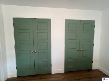 Hill Street, Vine Grove, Kentucky 40175-9417, ,3 BathroomsBathrooms,For Sale,Hill Street,HK24003967 Hill Street, Vine Grove, Kentucky 40175-9417, ,3 BathroomsBathrooms,For Sale,Hill Street,HK24003967