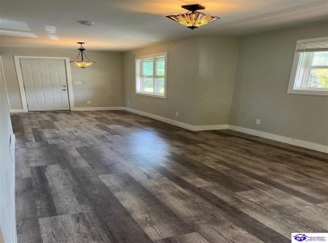 Hill Street, Vine Grove, Kentucky 40175-9417, ,3 BathroomsBathrooms,For Sale,Hill Street,HK24003967 Hill Street, Vine Grove, Kentucky 40175-9417, ,3 BathroomsBathrooms,For Sale,Hill Street,HK24003967