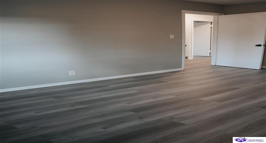 Beech Street, Elizabethtown, Kentucky 42701, ,1 BathroomBathrooms,For Sale,Beech Street,HK24003968