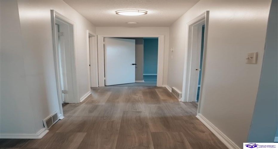 Beech Street, Elizabethtown, Kentucky 42701, ,1 BathroomBathrooms,For Sale,Beech Street,HK24003968