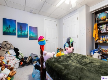 Evening Star Drive, Louisville, Kentucky 40272, ,3 BathroomsBathrooms,For Sale,Evening Star Drive,HK24003974 Evening Star Drive, Louisville, Kentucky 40272, ,3 BathroomsBathrooms,For Sale,Evening Star Drive,HK24003974