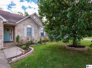 Evening Star Drive, Louisville, Kentucky 40272, ,3 BathroomsBathrooms,For Sale,Evening Star Drive,HK24003974 Evening Star Drive, Louisville, Kentucky 40272, ,3 BathroomsBathrooms,For Sale,Evening Star Drive,HK24003974