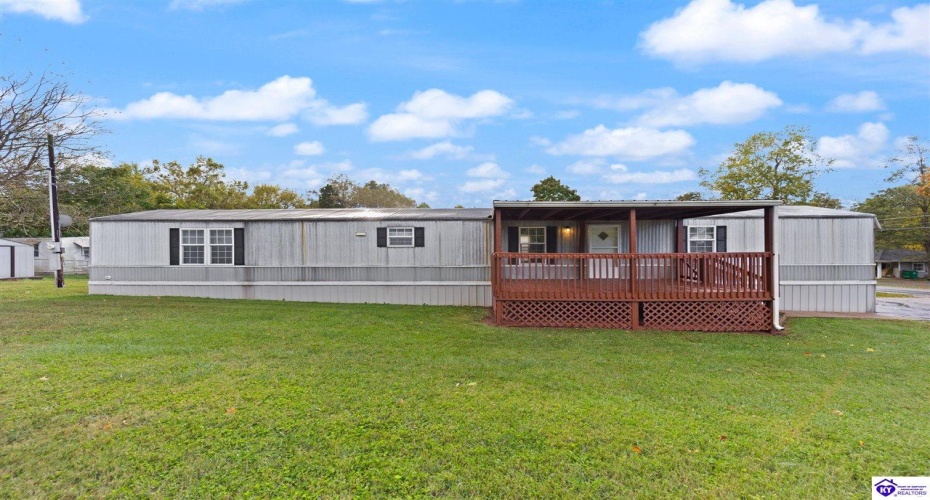 Southland Drive, Radcliff, Kentucky 40160, 3 Bedrooms Bedrooms, ,For Sale,Southland Drive,HK24003983 Southland Drive, Radcliff, Kentucky 40160, 3 Bedrooms Bedrooms, ,For Sale,Southland Drive,HK24003983