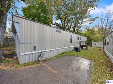 Southland Drive, Radcliff, Kentucky 40160, 3 Bedrooms Bedrooms, ,For Sale,Southland Drive,HK24003983