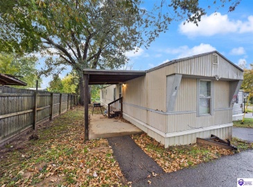 Southland Drive, Radcliff, Kentucky 40160, 3 Bedrooms Bedrooms, ,For Sale,Southland Drive,HK24003983