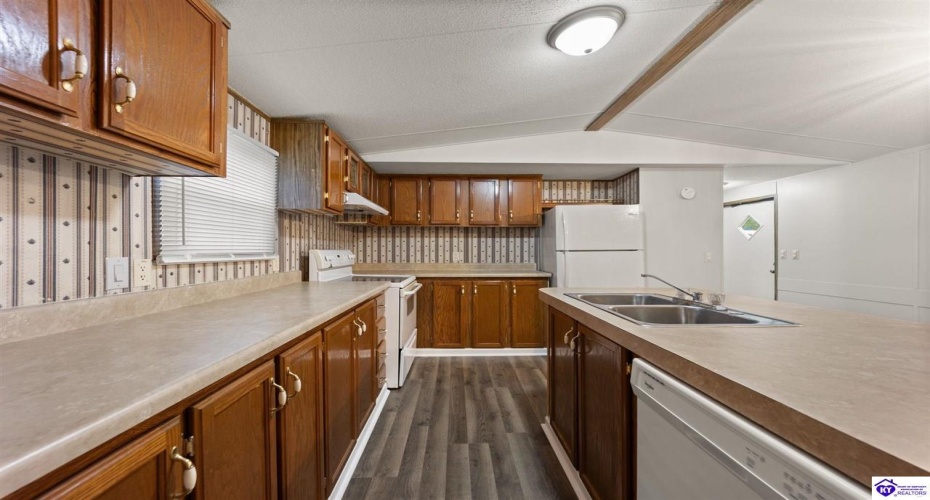 Southland Drive, Radcliff, Kentucky 40160, 3 Bedrooms Bedrooms, ,For Sale,Southland Drive,HK24003983 Southland Drive, Radcliff, Kentucky 40160, 3 Bedrooms Bedrooms, ,For Sale,Southland Drive,HK24003983