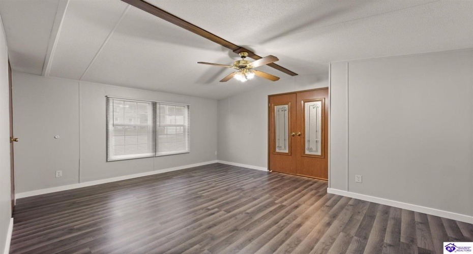 Southland Drive, Radcliff, Kentucky 40160, 3 Bedrooms Bedrooms, ,For Sale,Southland Drive,HK24003983 Southland Drive, Radcliff, Kentucky 40160, 3 Bedrooms Bedrooms, ,For Sale,Southland Drive,HK24003983