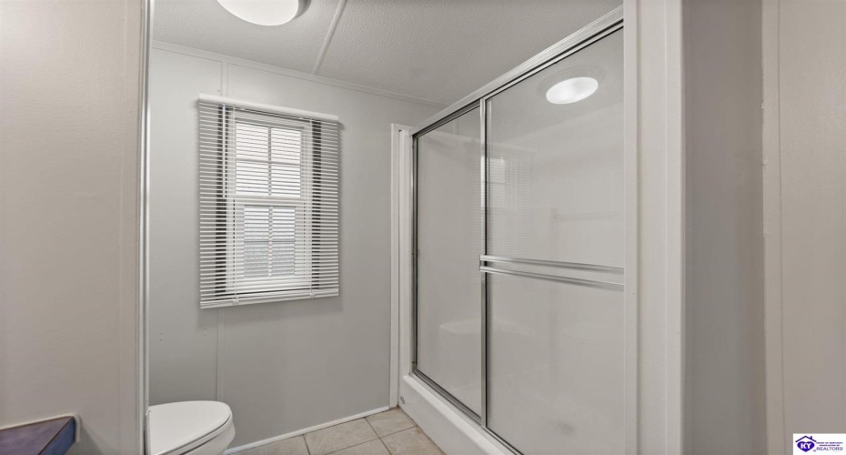 Southland Drive, Radcliff, Kentucky 40160, 3 Bedrooms Bedrooms, ,For Sale,Southland Drive,HK24003983 Southland Drive, Radcliff, Kentucky 40160, 3 Bedrooms Bedrooms, ,For Sale,Southland Drive,HK24003983