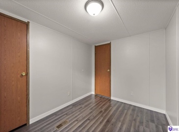 Southland Drive, Radcliff, Kentucky 40160, 3 Bedrooms Bedrooms, ,For Sale,Southland Drive,HK24003983