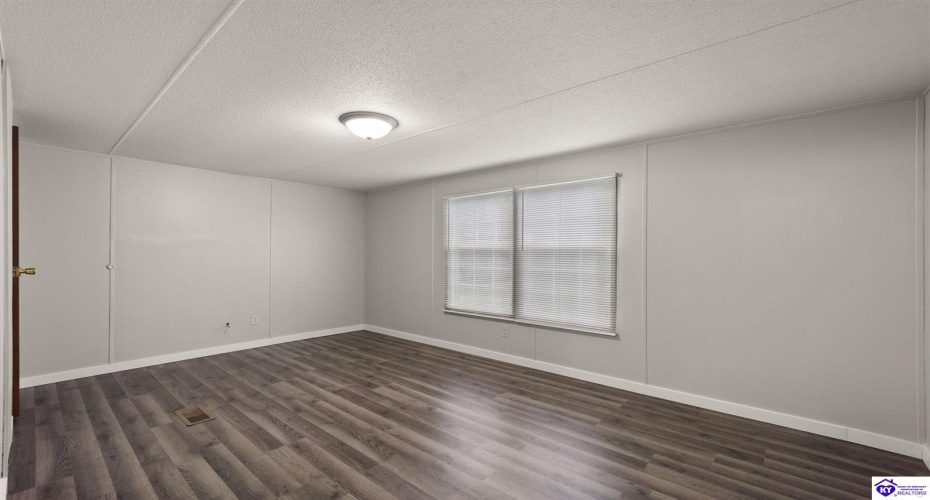 Southland Drive, Radcliff, Kentucky 40160, 3 Bedrooms Bedrooms, ,For Sale,Southland Drive,HK24003983 Southland Drive, Radcliff, Kentucky 40160, 3 Bedrooms Bedrooms, ,For Sale,Southland Drive,HK24003983