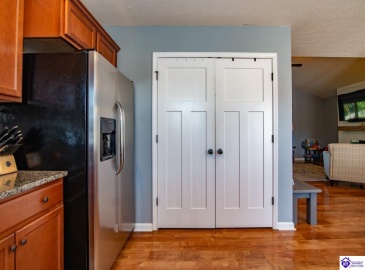 Graceland Trail, Elizabethtown, Kentucky 42701, ,3 BathroomsBathrooms,For Sale,Graceland Trail,HK24003979