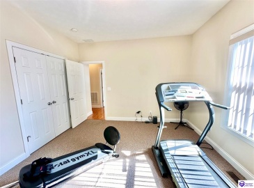 Vineland Place Drive, Vine Grove, Kentucky 40175, ,2 BathroomsBathrooms,For Sale,Vineland Place Drive,HK24003980